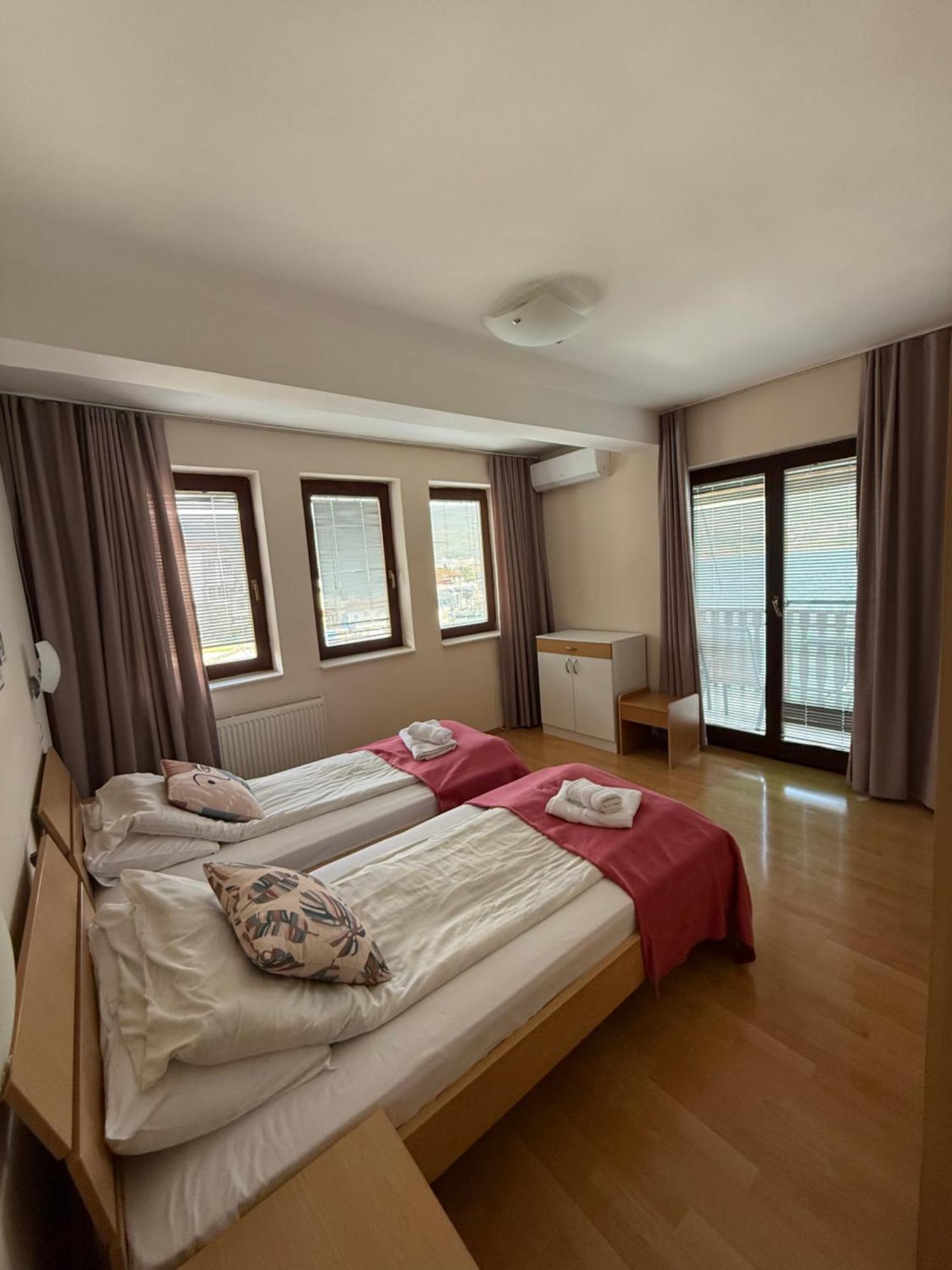 Villa Lucija Ohrid Bagian luar foto