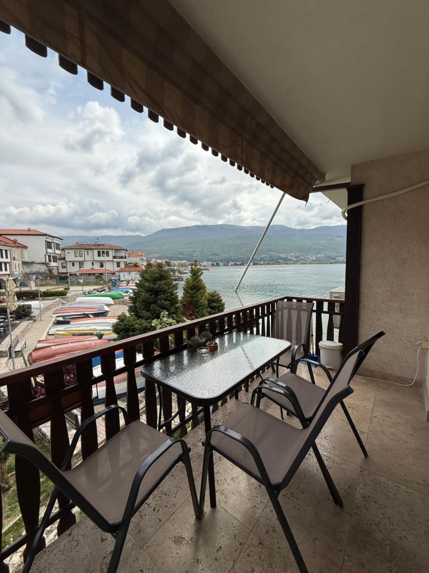 Villa Lucija Ohrid Bagian luar foto